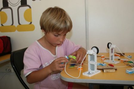 Как один кебаб Зеленского на SOCAR помог детям из интернатов научиться робототехнике