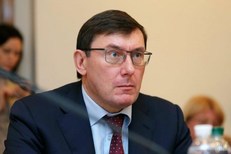Луценко: У Украины нет оснований для расследования в отношении Байдена