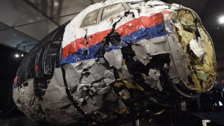 Boeing 777  сбили с российской зенитно-ракетной установки "Бук" - это единственная версия