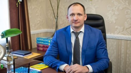 Татаров написал заявление о приостановлении полномочий
