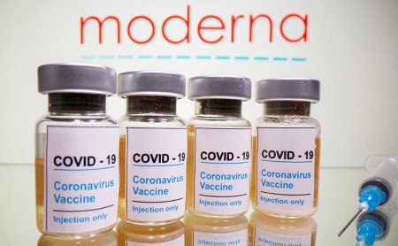 В Канаду поставили первую партию вакцины от COVID-19