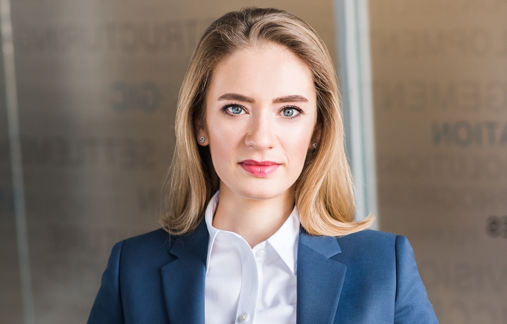 Аня Бабич, руководитель практики корпоративного права /M&A