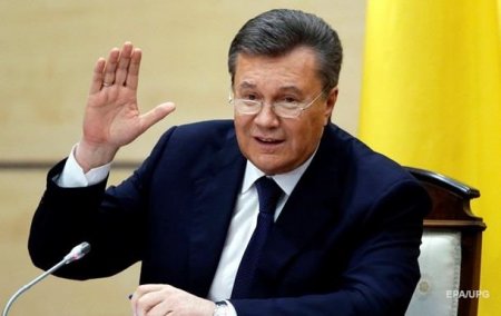 Януковича вызвали в Оболонский суд