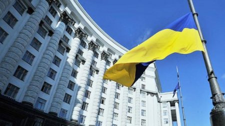 Кабмин дал Киеву денег на долги по тарифам