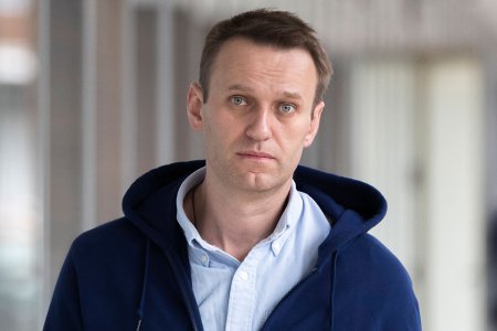 Алексея Навального объявили в розыск
