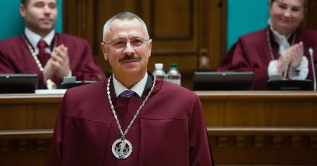 Судью КСУ Головатого могут освободить от должности